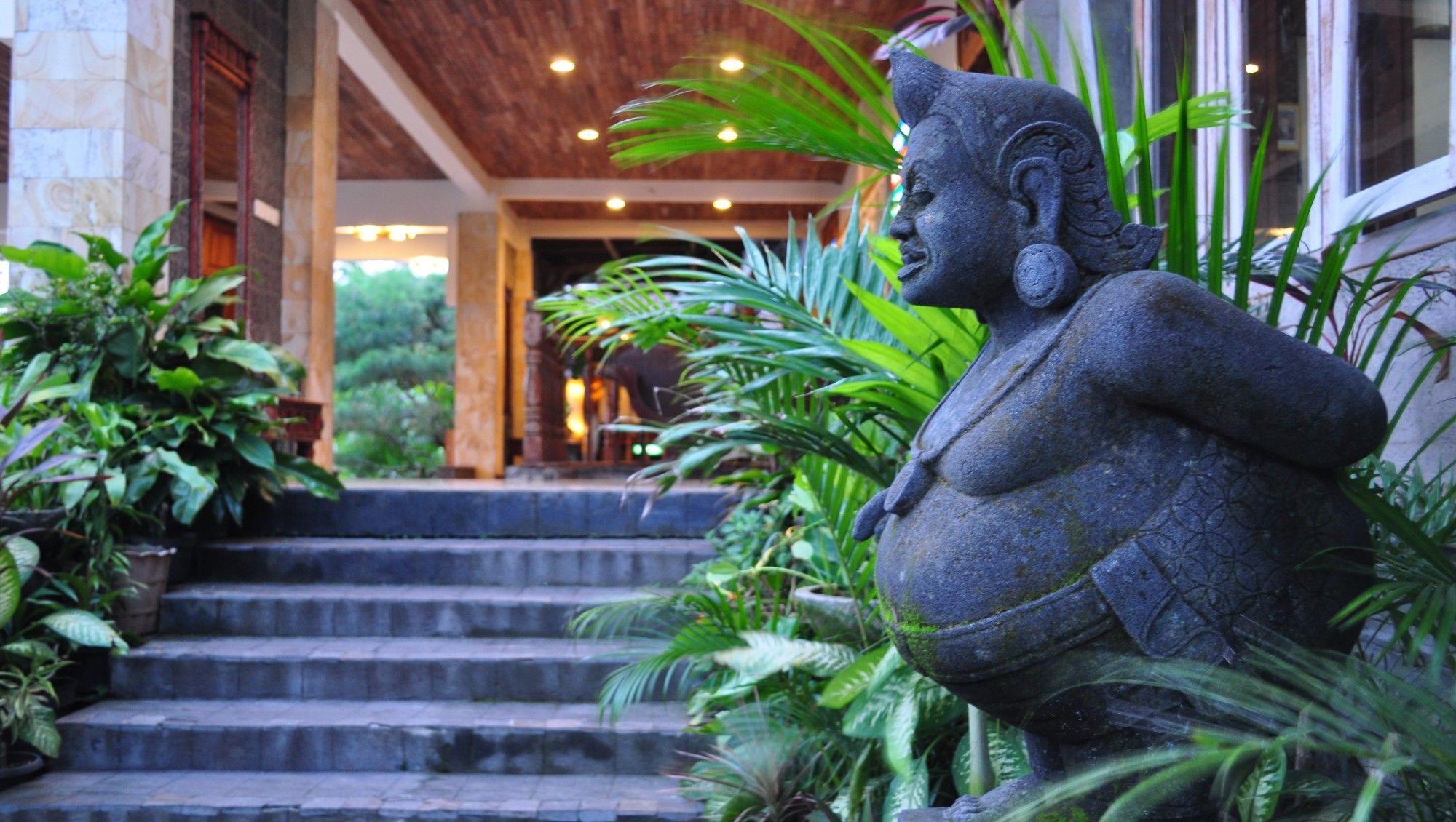 Bukit Daun Hotel And Resort Kediri  Exterior photo